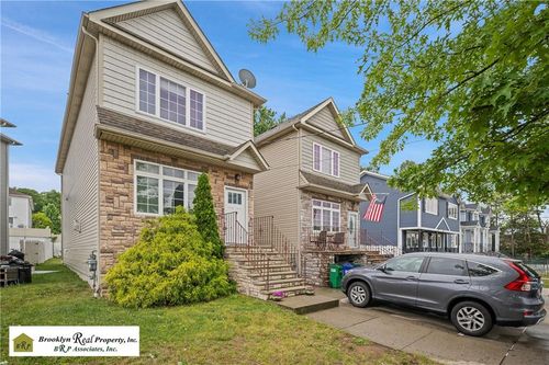 32 Wild Ave, Staten Island, NY, 10314-4620 | Card Image