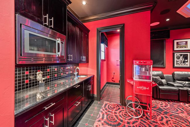 1547 Caxambas Dr, House other with 5 bedrooms, 7 bathrooms and null parking in Marco Island FL | Image 28
