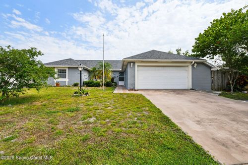 1060 Hosbine St Se, Palm Bay, FL, 32909-3829 | Card Image