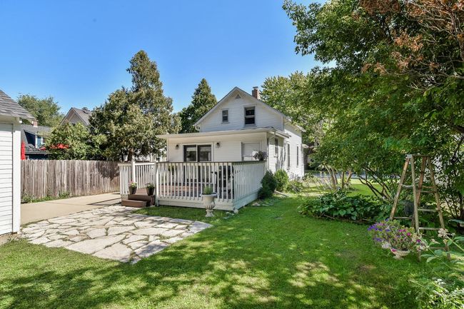 622 Illinois St, Home with 2 bedrooms, 1 bathrooms and null parking in Geneva IL | Image 19