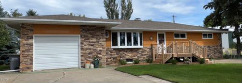 604 6th Ave Se, Lamoure, ND, 58458-7163 | Card Image