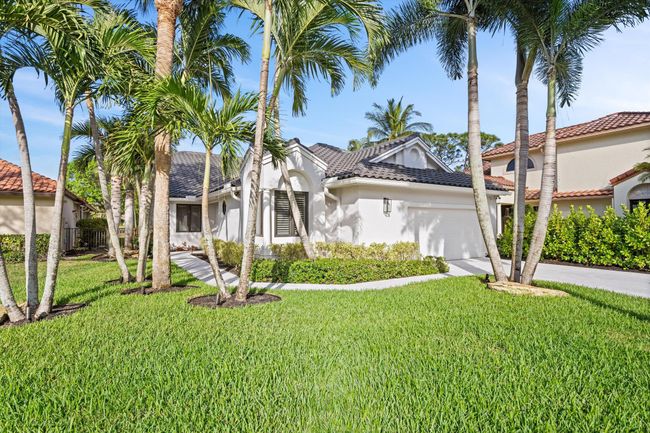 9445 E Fairway Ter, House other with 3 bedrooms, 3 bathrooms and null parking in West Palm Beach FL | Image 5