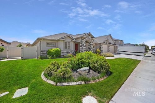 2433 Blick Ln, Twin Falls, ID, 83301-5764 | Card Image