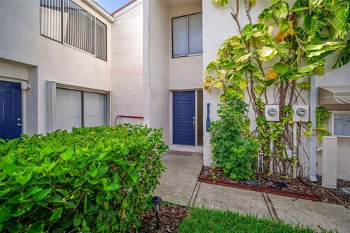 4321 Harbor House Dr, TAMPA, FL, 33615-5414 | Card Image
