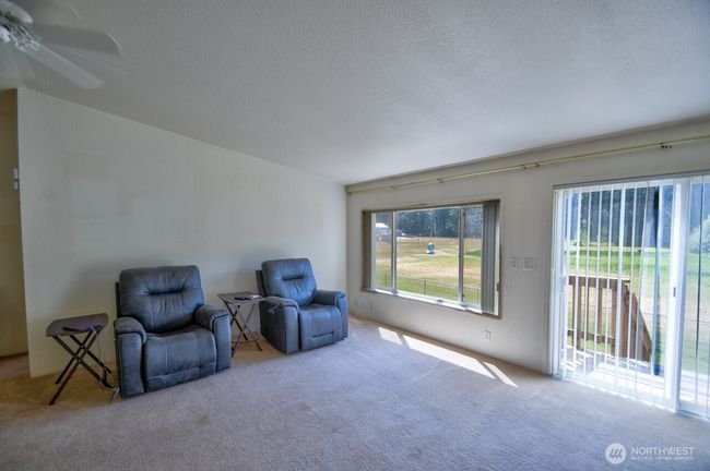 930 Tipsoo Loop N, House other with 2 bedrooms, 2 bathrooms and 2 parking in Rainier WA | Image 7