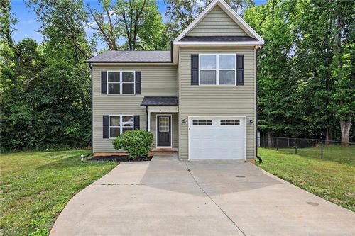 138 Gumtree Ct, Mocksville, NC, 27028-7275 | Card Image