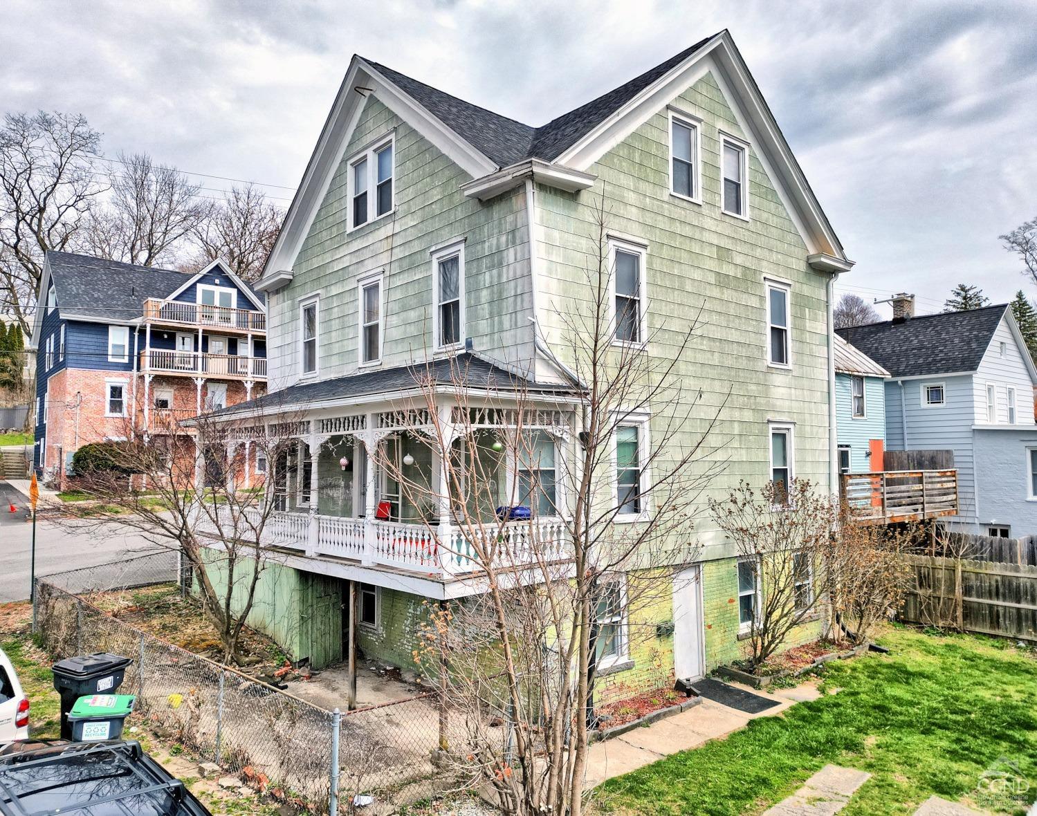 16 Henry Street, For Sale in Catskill Zoocasa