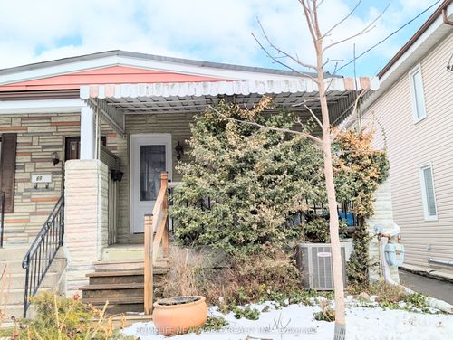 67 Condor Avenue, Toronto, ON, M4J3M7 | Card Image