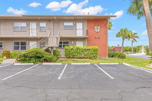 101-2 Causeway Blvd, DUNEDIN, FL, 34698-8501 | Card Image