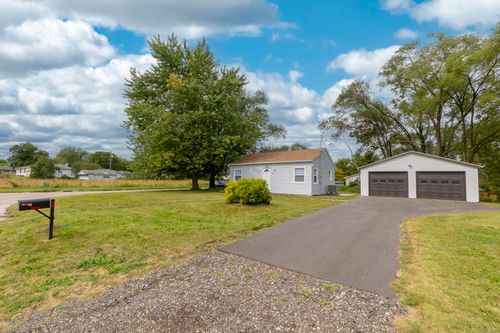 701 Shirley St, Waterloo, IA, 50707-2333 | Card Image