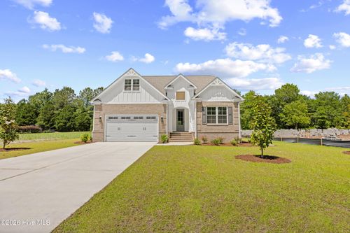 9410 Old Salem Way Nw, Calabash, NC, 28467-6100 | Card Image