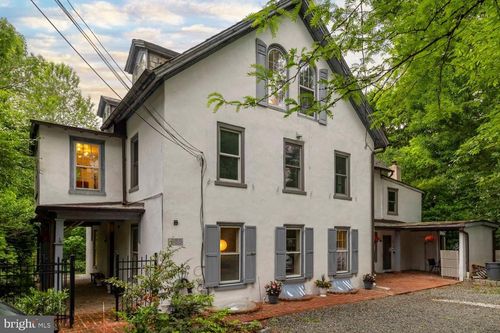35 Violet Ln, LANSDOWNE, PA, 19050-2320 | Card Image