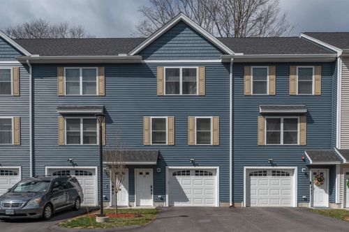 13 Sapphire Ln, Nashua, NH, 03064-2924 | Card Image