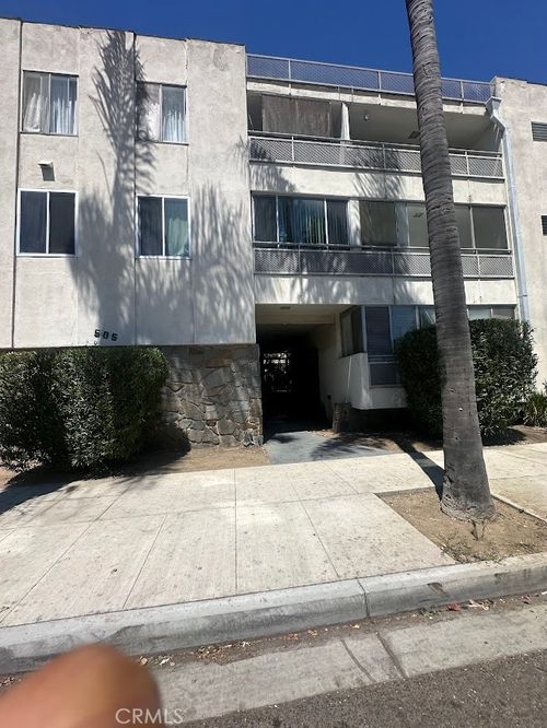2a-505 Cedar Avenue, Long Beach, CA, 90802 | Card Image