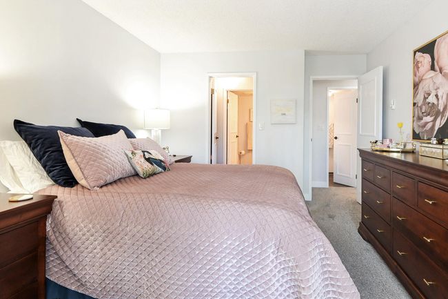 302 - 1355 Winter St, Condo with 2 bedrooms, 2 bathrooms and 1 parking in White Rock BC | Image 10