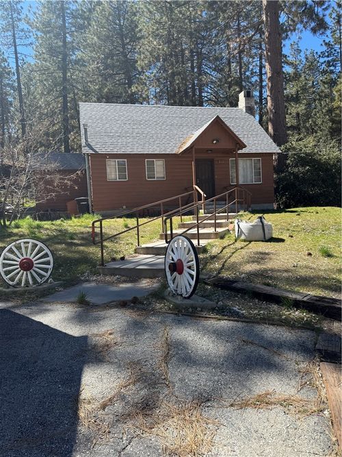 5806 Victorville, Wrightwood, CA, 92397 | Card Image