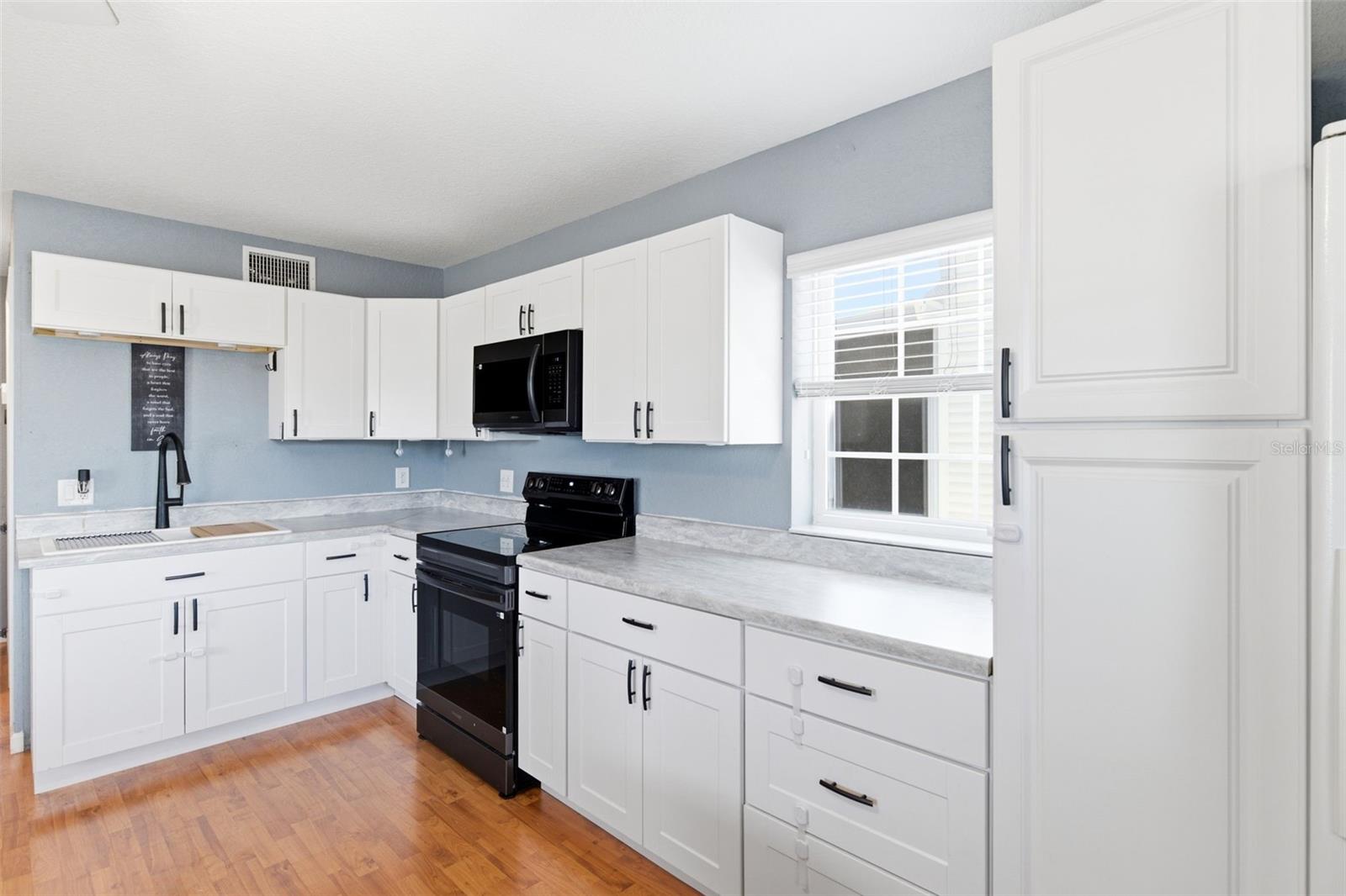 Residential in DAVENPORT 3