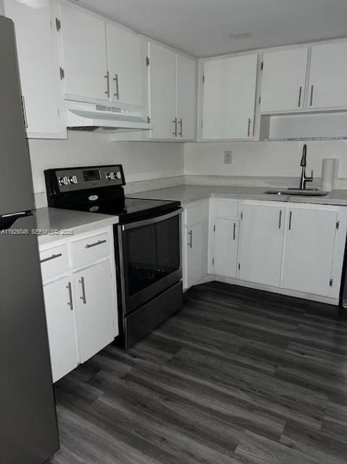 apt-2201-10000 Nw 80th Ct, Hialeah Gardens, FL, 33016-2228 | Card Image