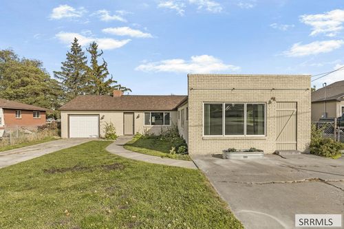 2955 Central Ave, Ammon, ID, 83406-7721 | Card Image