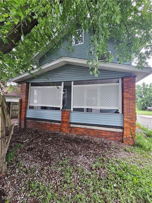 803 Akin Court Sw, Canton, OH, 44706 | Card Image