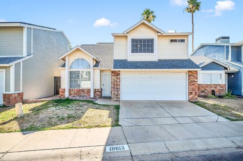 18612 N 4th Dr, Phoenix, AZ, 85027-5670 | Card Image