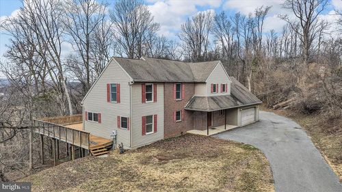 960 Fabers Rd, READING, PA, 19606-9793 | Card Image