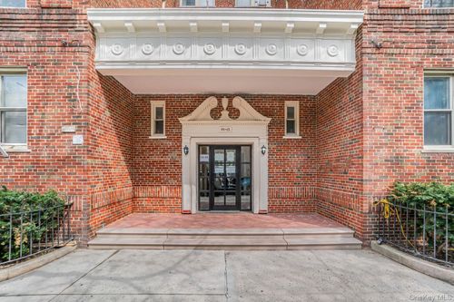 6-n-41-15 45th St, Sunnyside, NY, 11104-1918 | Card Image