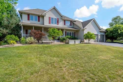 12641 Dutch Ct, Apple Valley, MN, 55124-5743 | Card Image