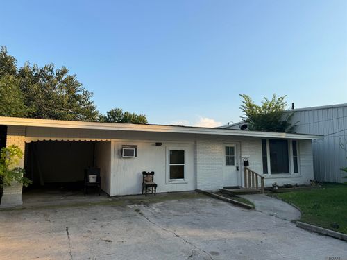 58025 Barker Aly, Plaquemine, LA, 70764-2523 | Card Image