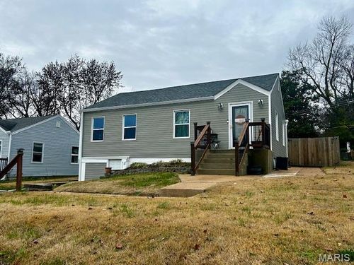 1923 Clare Ct, Overland, MO, 63114-2503 | Card Image