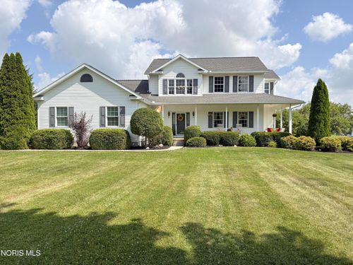 910 Water St, Woodville, OH, 43469-9740 | Card Image