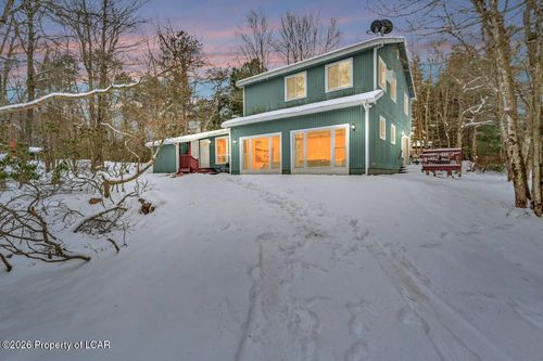 12 Hickory Rd, Lake Harmony, PA, 18624 | Card Image