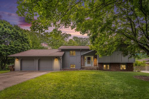 717 Novak Ln, Big Rapids, MI, 49307-2533 | Card Image