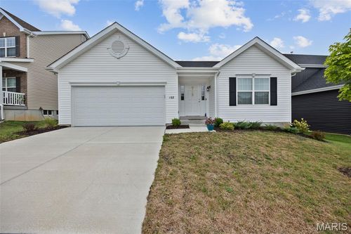 168 Majestic Dr, Valley Park, MO, 63088-2021 | Card Image