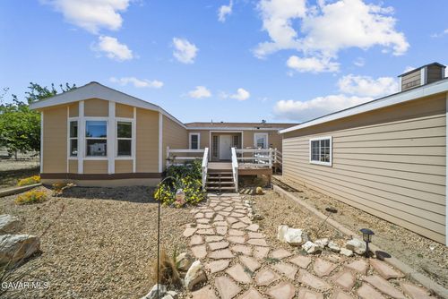 25407 Eaglefall Ave, Lancaster, CA, 93536-9355 | Card Image