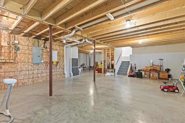 862 Harbor View Dr, Condo with 3 bedrooms, 3 bathrooms and null parking in Saint Albans VT | Image 35