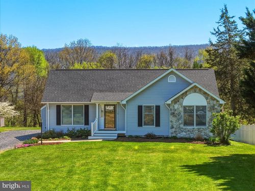 515 Hollingsworth Rd, Woodstock, VA, 22664-1901 | Card Image