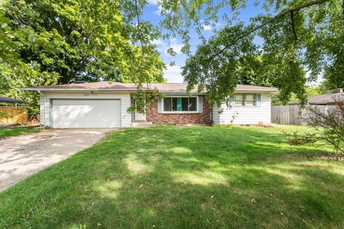 2243 Jeffrey St, Stevensville, MI, 49127-9589 | Card Image