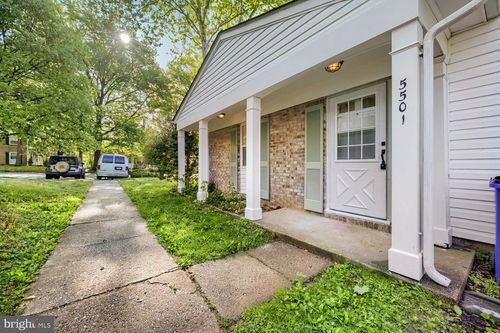 5501 Woodenhawk Cir, COLUMBIA, MD, 21044-1925 | Card Image