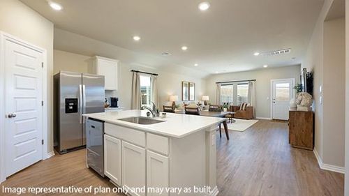 2525 Tracys Mnr, Yukon, OK, 73099-1158 | Card Image