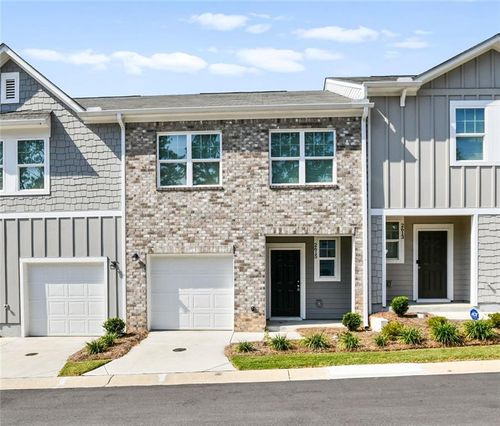 2615-2615 Senegal Way Sw, Atlanta, GA, 30331-3147 | Card Image