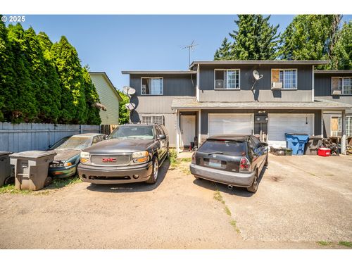 3306 E 17th St, Vancouver, WA, 98661-5322 | Card Image