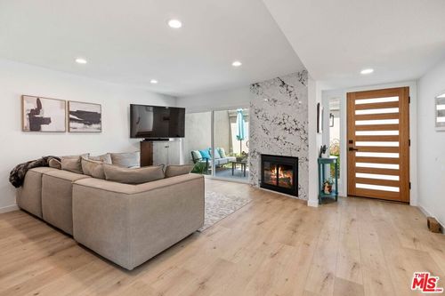 7016 Little Harbor Dr, Huntington Beach, CA, 92648 | Card Image