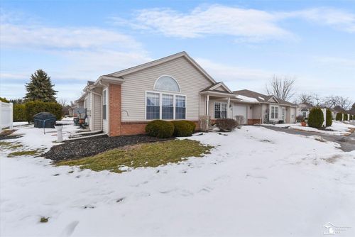 2416 Sutton Dr, Temperance, MI, 48182-2412 | Card Image