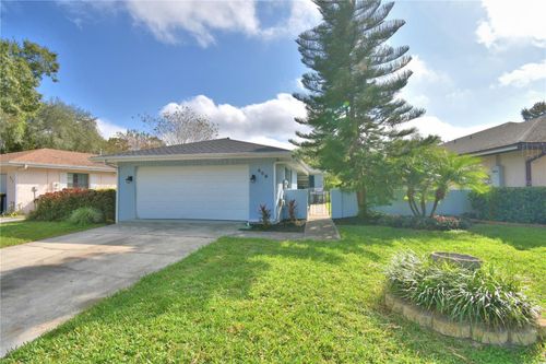 469 Muirfield Ct, WINTER HAVEN, FL, 33884-1228 | Card Image