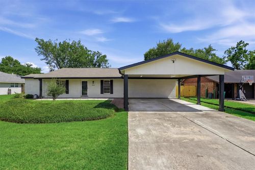 114 Caldwell St, Baytown, TX, 77520-1210 | Card Image