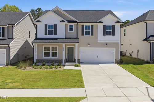 204 Armorial Ct, Willow Spring, NC, 27592-8279 | Card Image