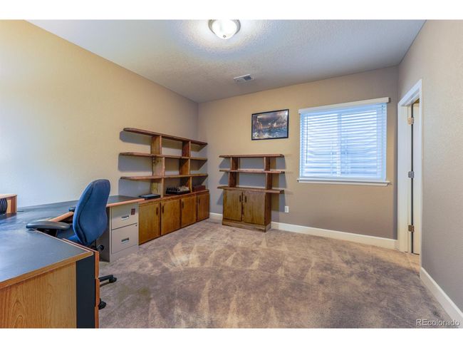 22662 E Narrowleaf Cir, House other with 5 bedrooms, 3 bathrooms and null parking in Aurora CO | Image 24