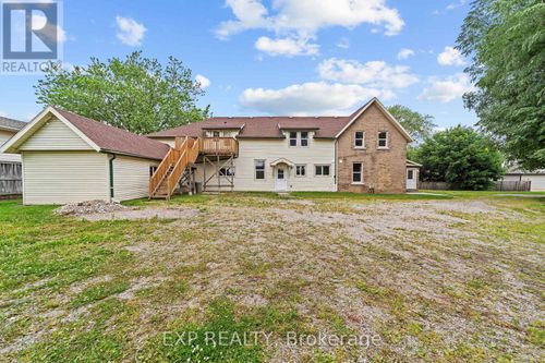 50 Fairview Ave, St Thomas, ON, N5R4X6 | Card Image