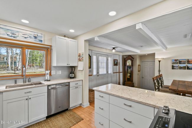 321 Ashmere Rd, House other with 4 bedrooms, 2 bathrooms and null parking in Hinsdale MA | Image 20
